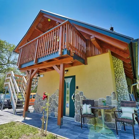 Betlehem Apartment *